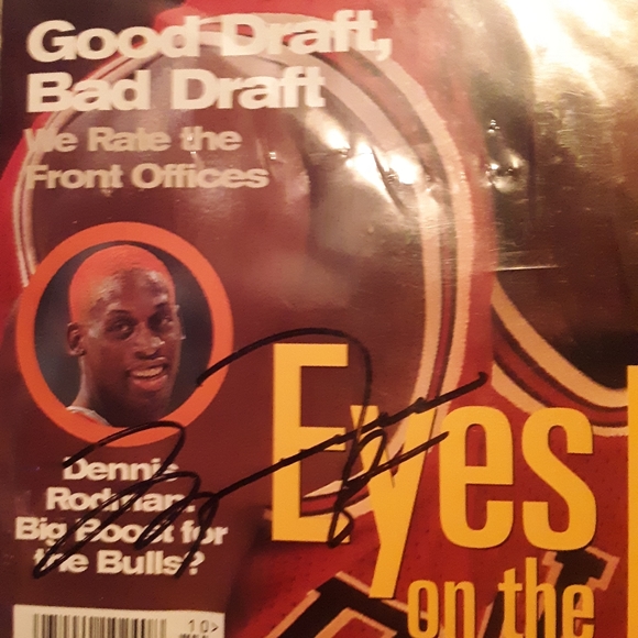 Sports Illustrated MICHAEL JORDAN SIGNED 1995-96' - Picture 3 of 5